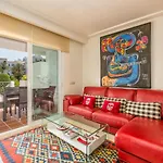 2 Bedroom With Pool In The Heart Of Puerto Banus