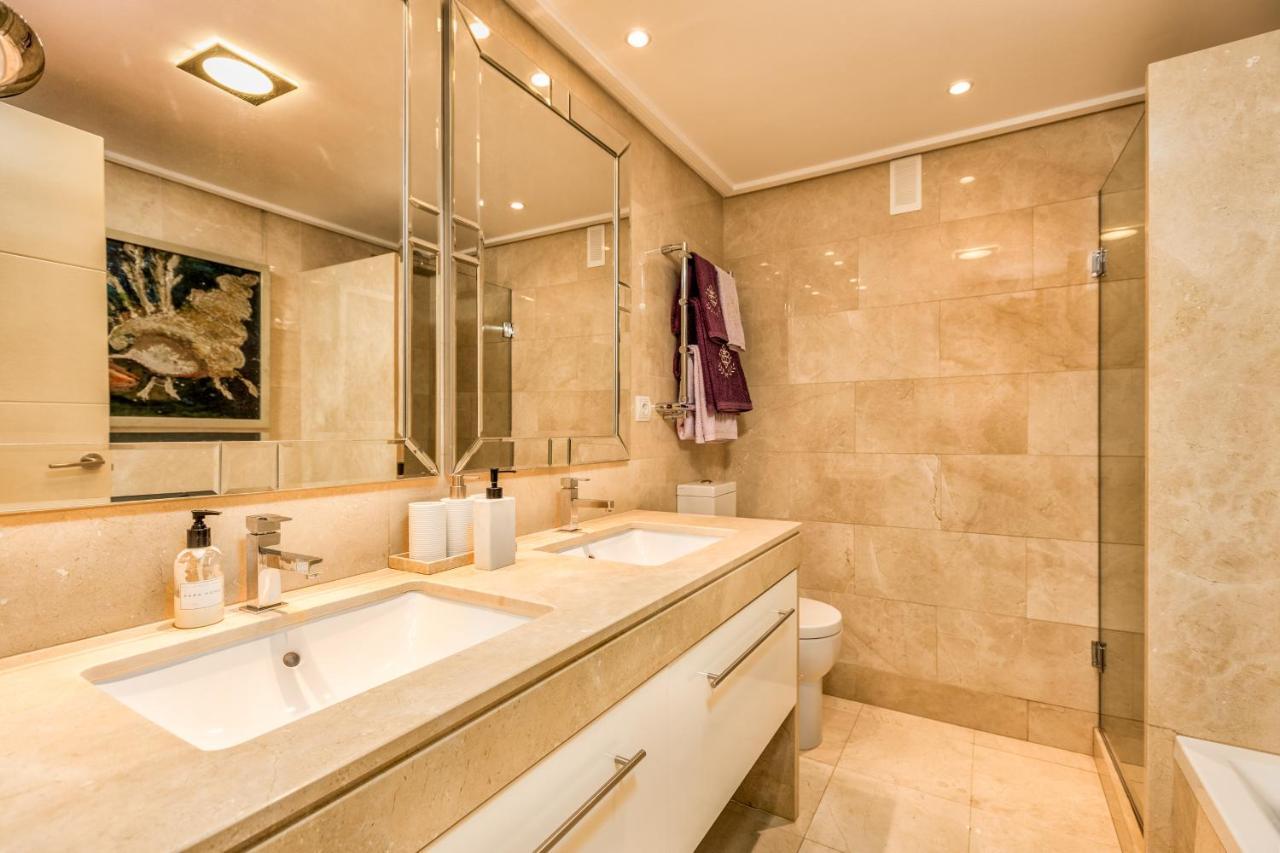 2 Bedroom With Pool In The Heart Of Puerto Banus Apartment Marbella