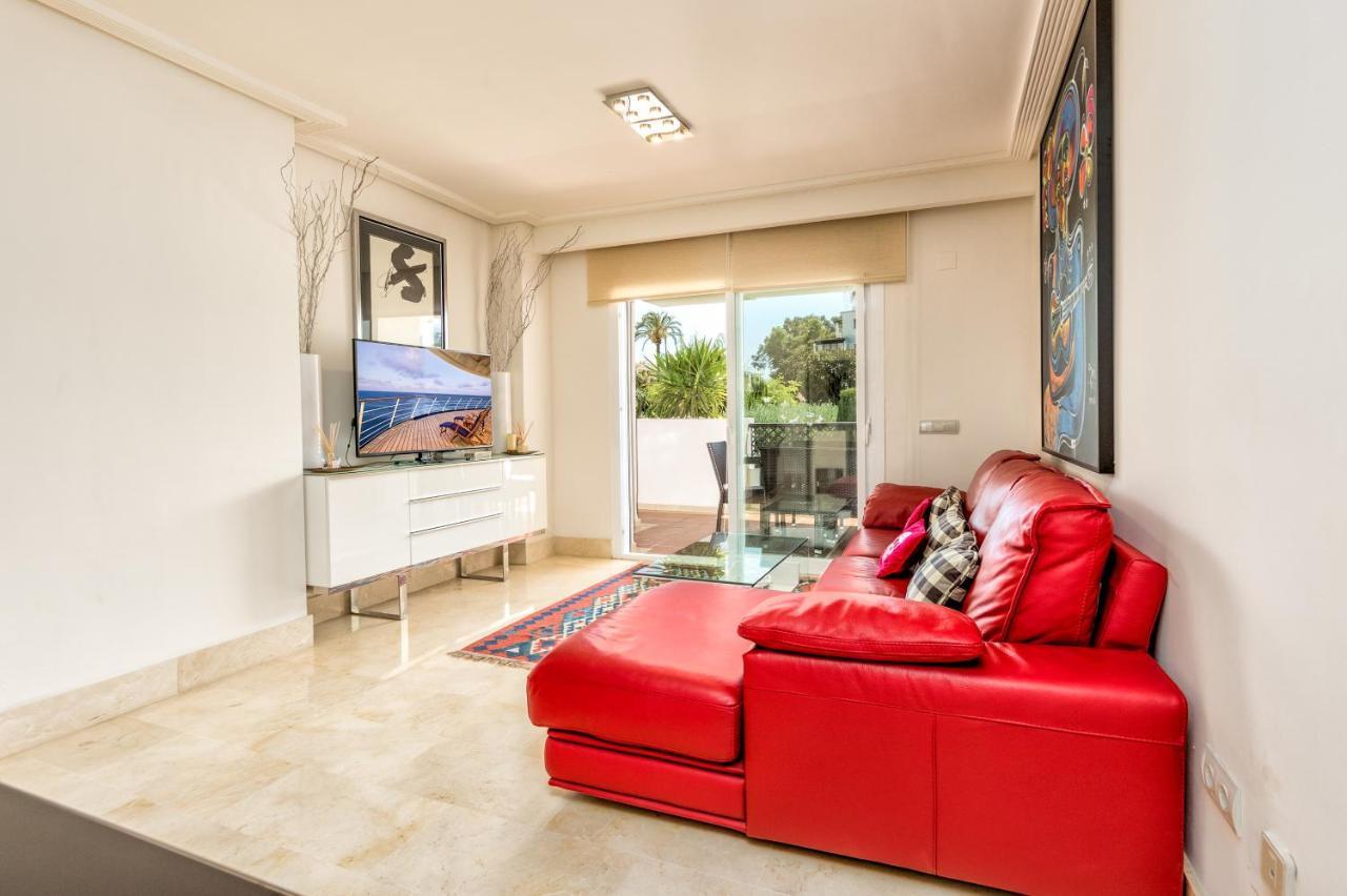 Apartamento 2 Bedroom With Pool In The Heart Of Puerto Banus